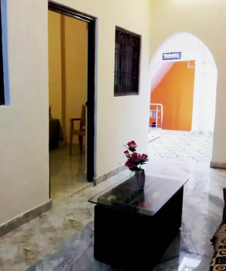 Mother Hostel Varanasi Exterior foto