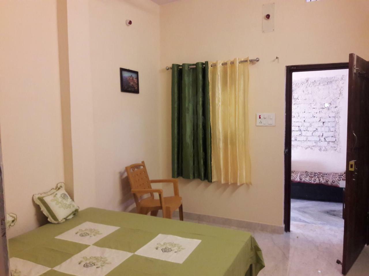 Mother Hostel Varanasi Exterior foto