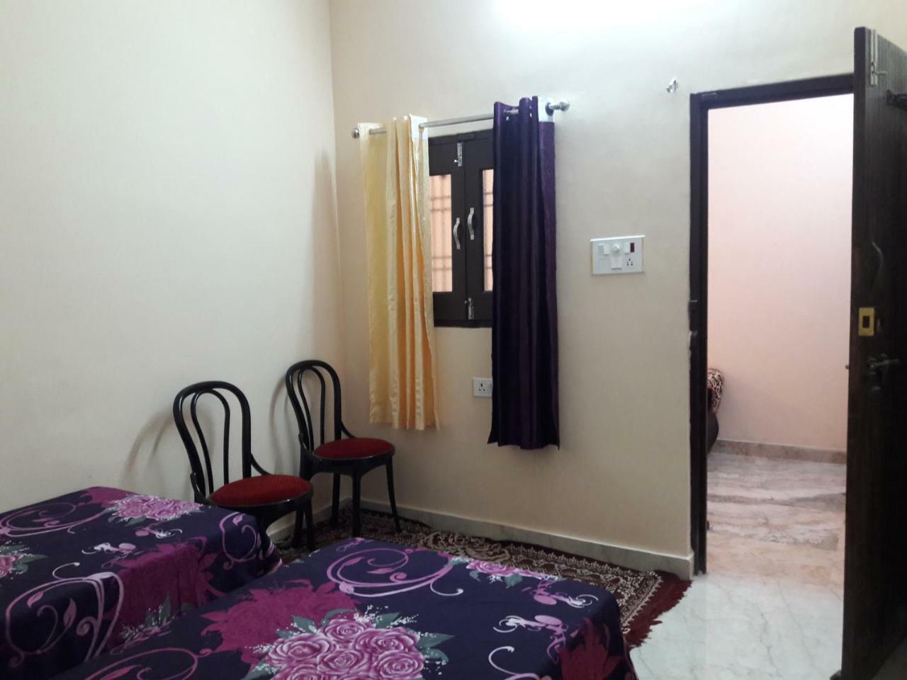 Mother Hostel Varanasi Exterior foto